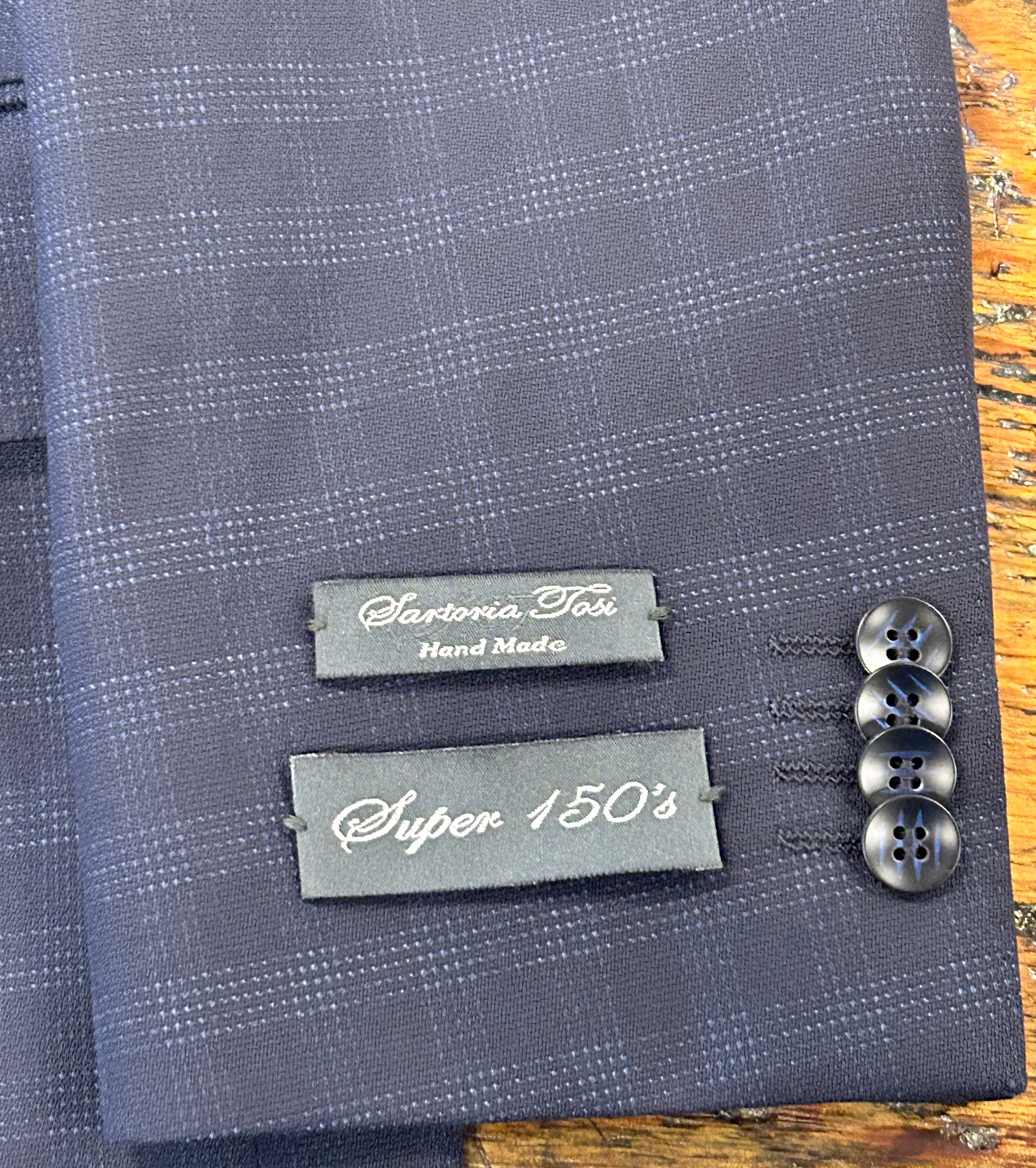 FADED PINDOT SUIT