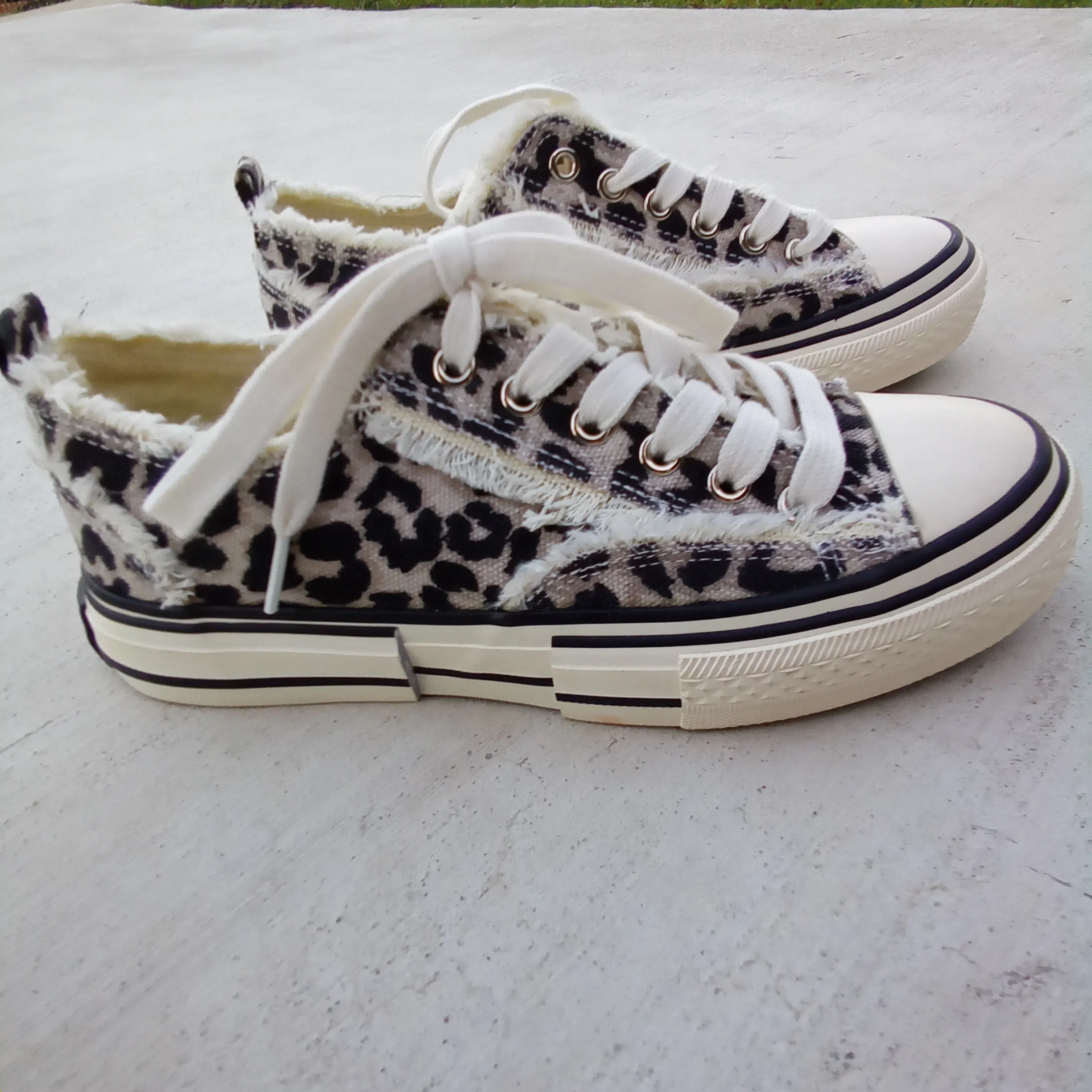 Frayed Leopard Sneaker | Very G Dako
