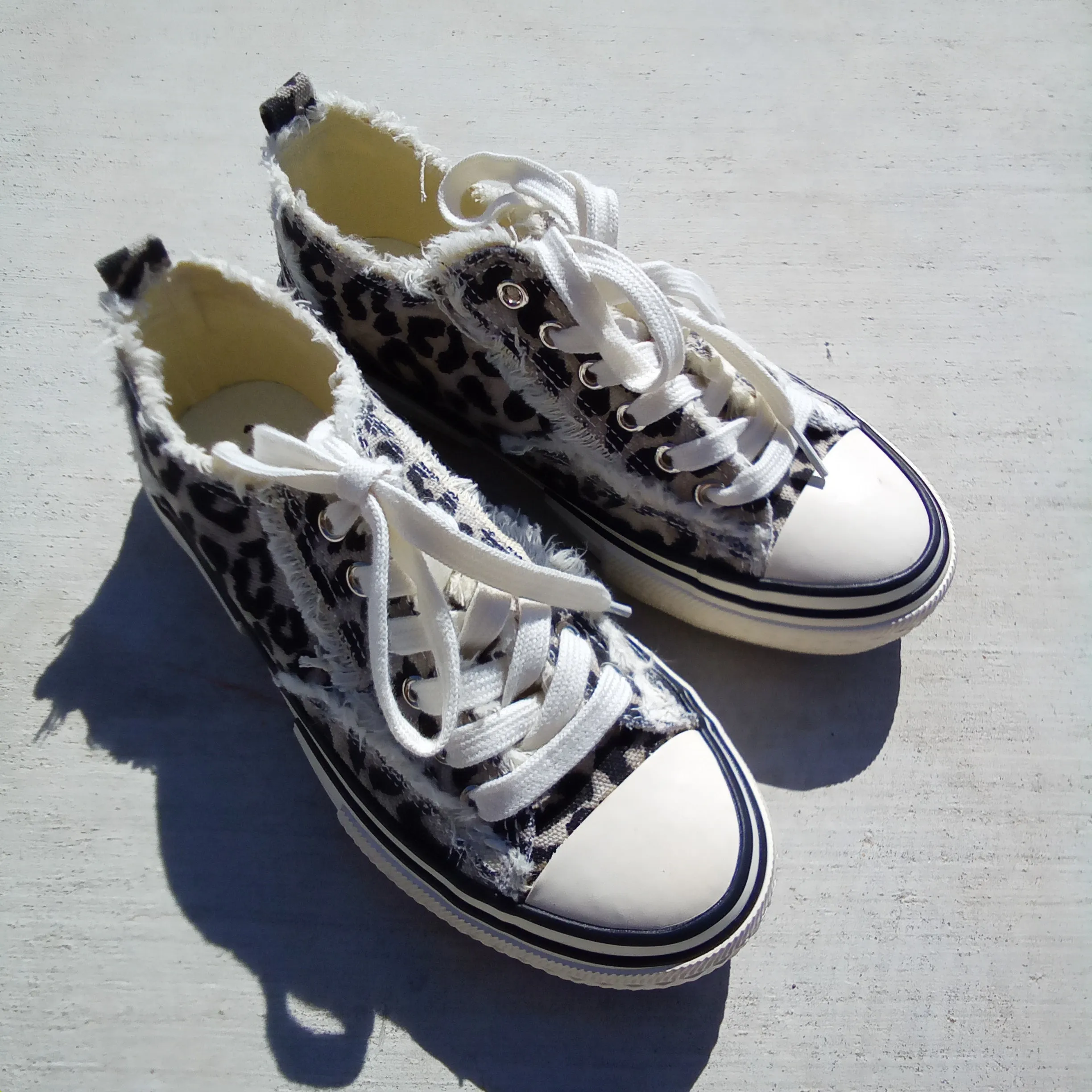 Frayed Leopard Sneaker | Very G Dako