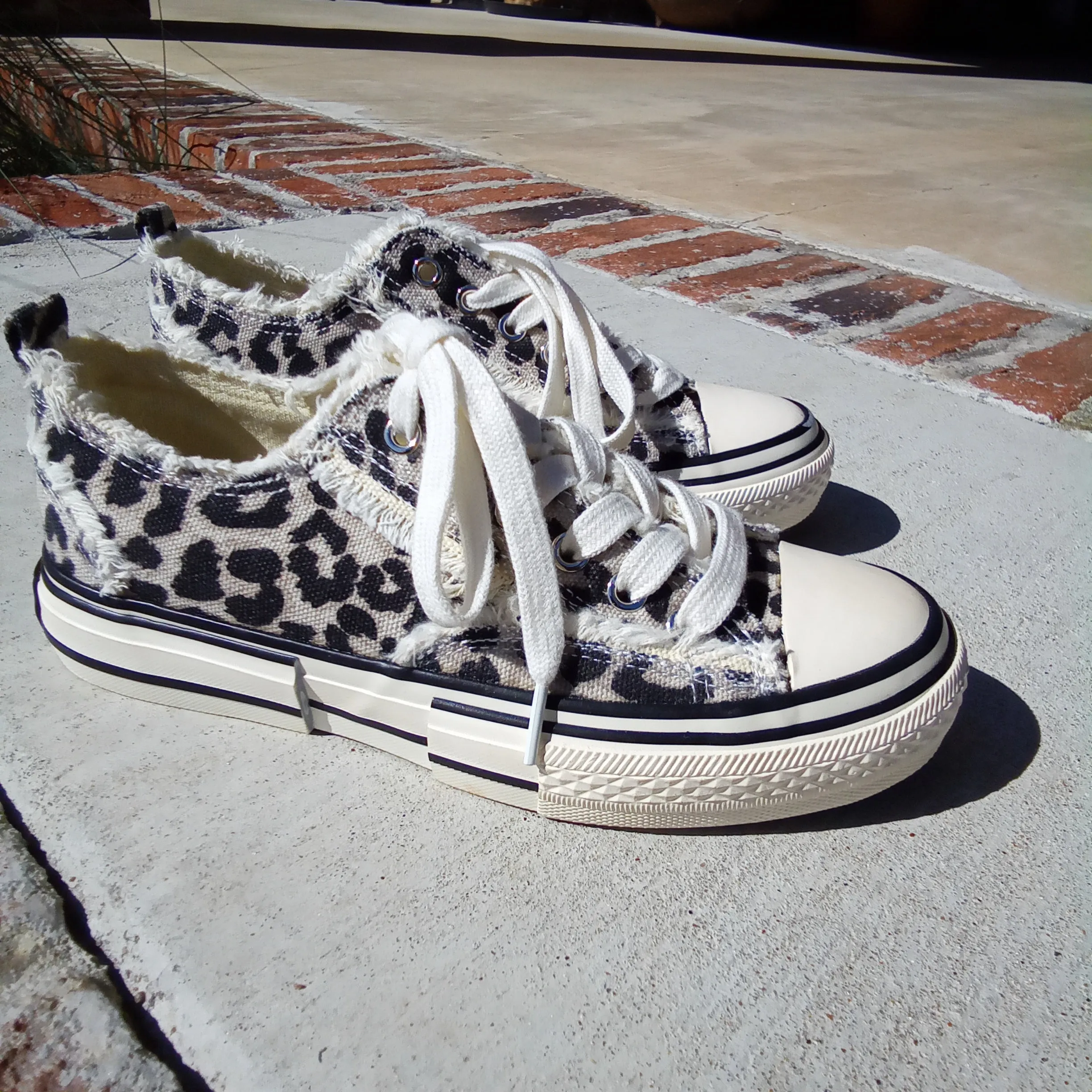 Frayed Leopard Sneaker | Very G Dako