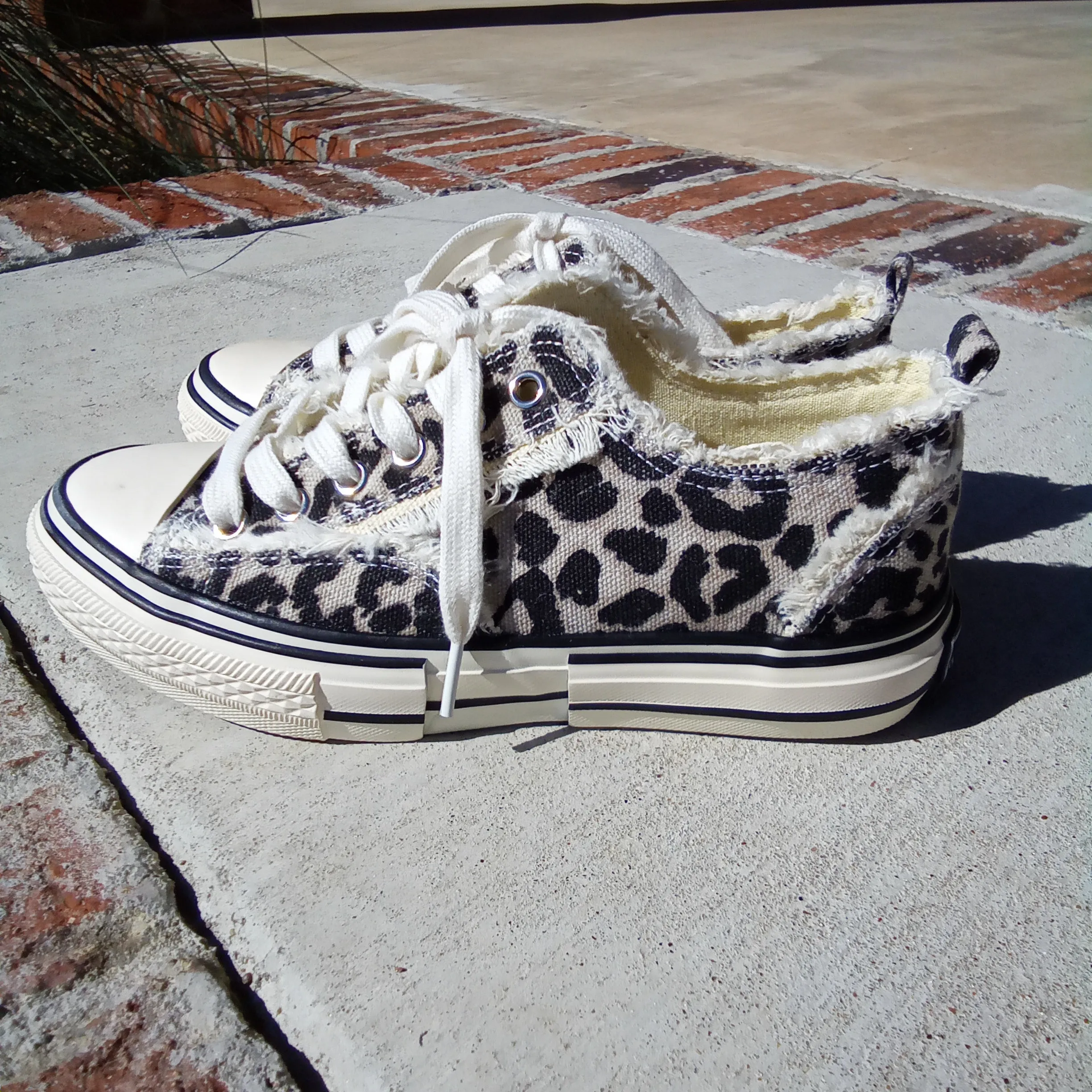 Frayed Leopard Sneaker | Very G Dako