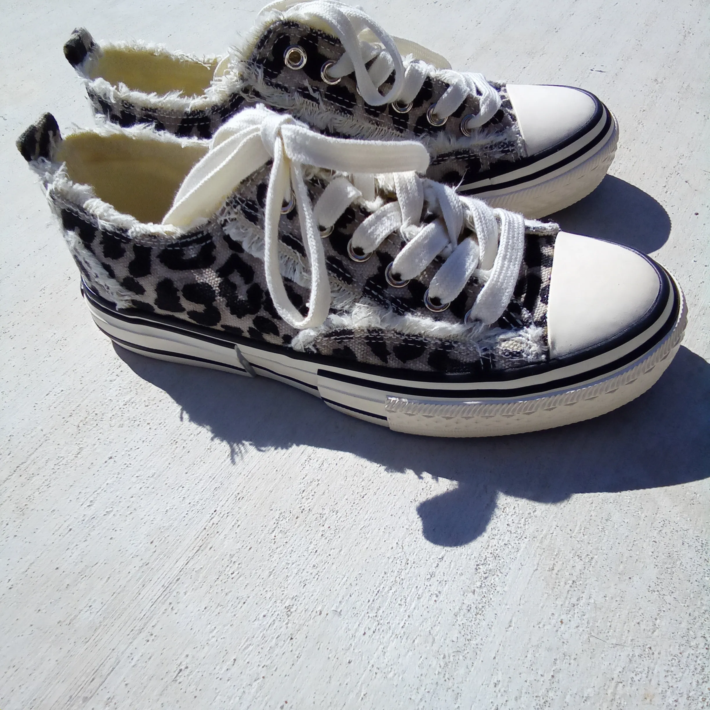 Frayed Leopard Sneaker | Very G Dako