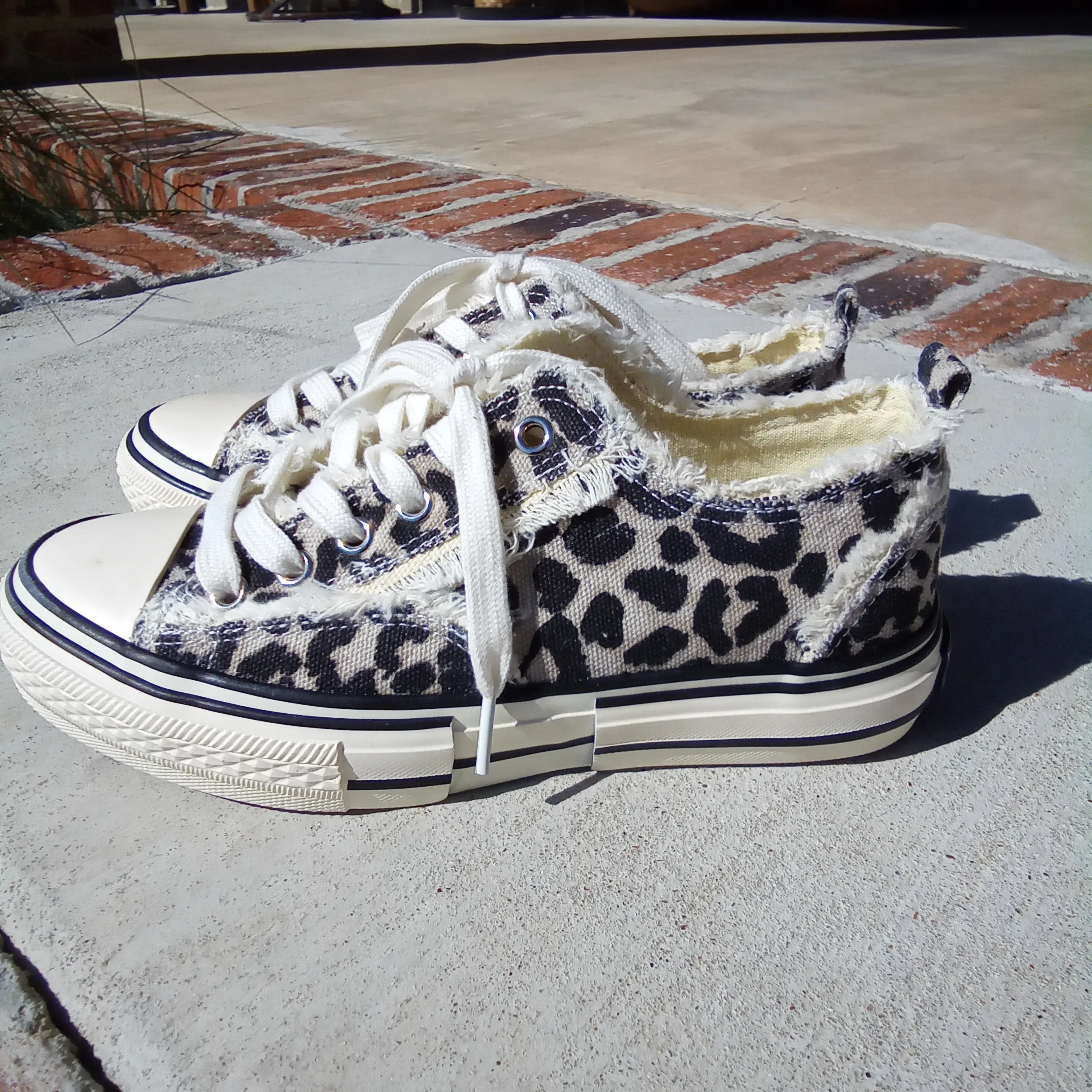 Frayed Leopard Sneaker | Very G Dako