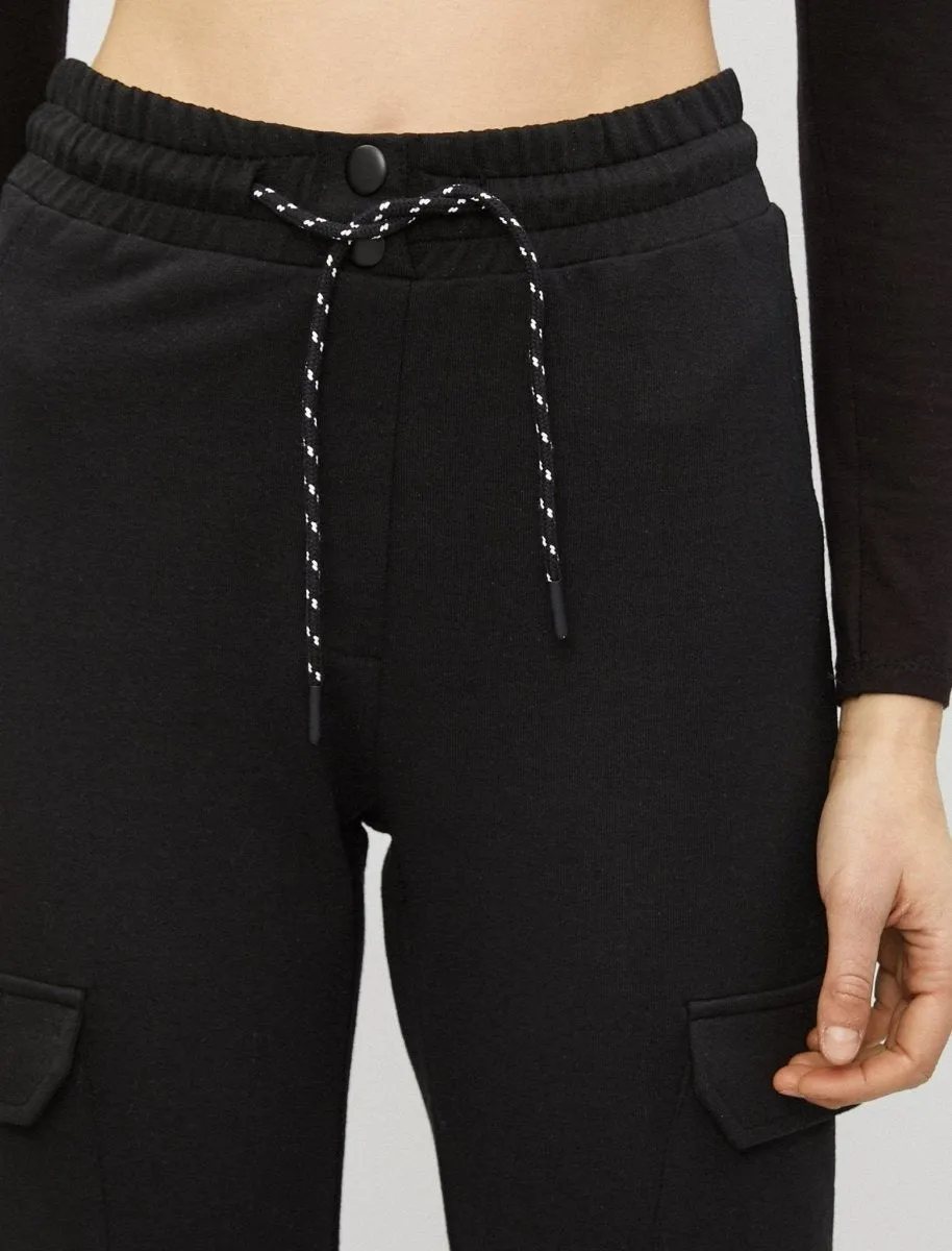 High Waist Cargo Sweatpants in Black